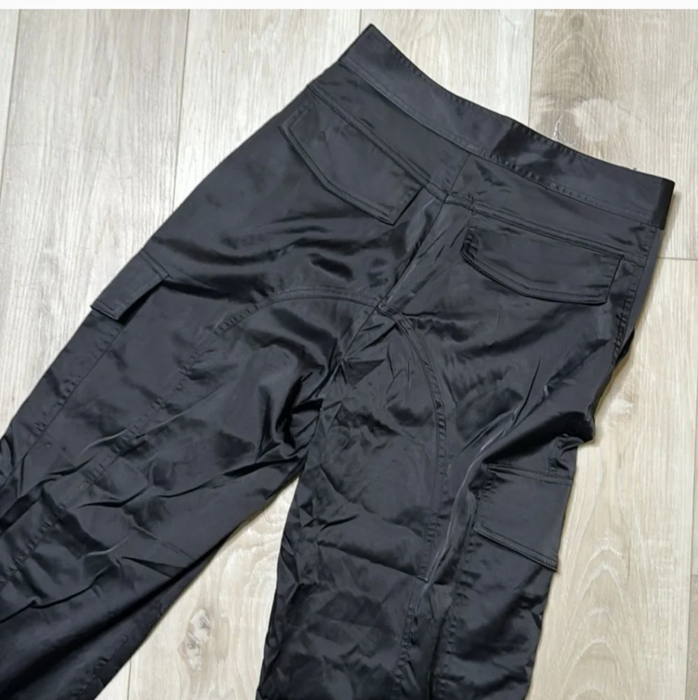 Zara satin cargo pants - Picture 2 of 7